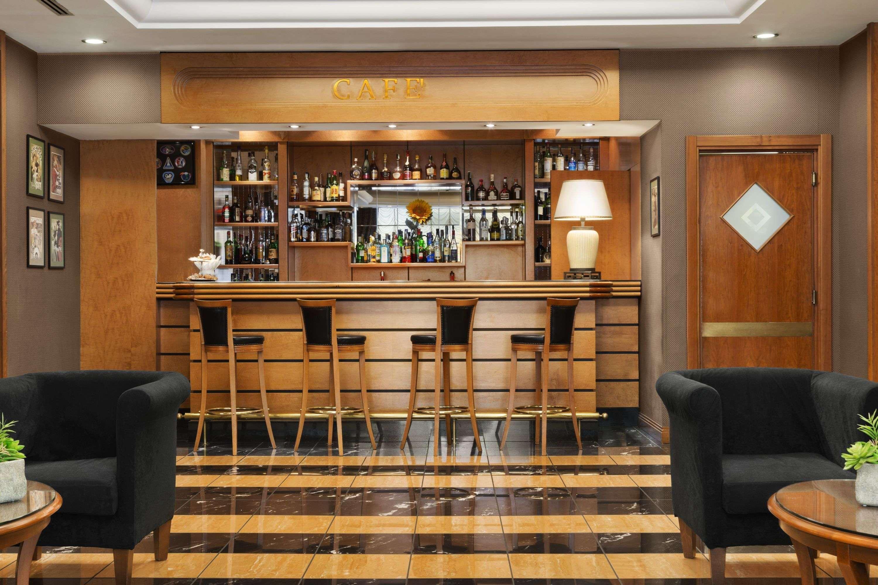 Ramada By Wyndham Napoli