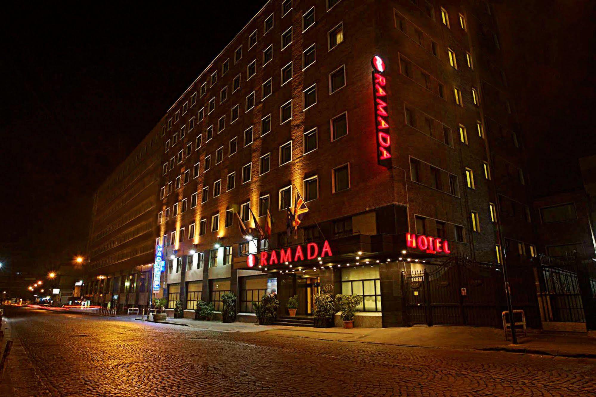 Hotel Ramada By Wyndham Napoli